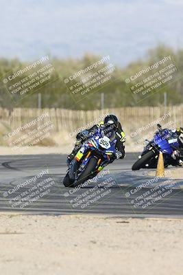 media/Jan-15-2026-Racers Edge (Thu) [[dfebeb70ab]]/2-A Group/Session 5 Turn 2/